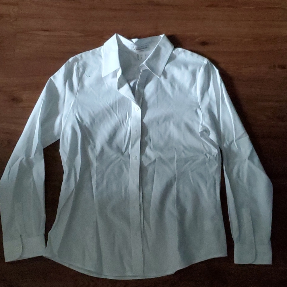 Women's dress shirt